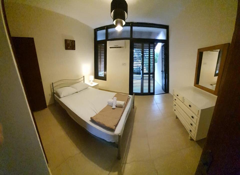 Lovely 2 Bedrooms In The Tourist Area In Paphos . 外观 照片
